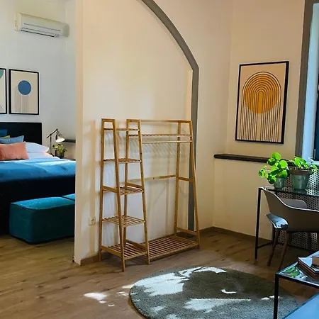Fifteen Boutique Rooms Budapest With Self Check-In Exterior photo