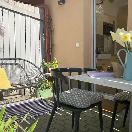 Fifteen Boutique Rooms Budapest With Self Check-In Exterior photo