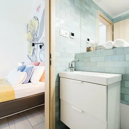 Fifteen Boutique Rooms Budapest With Self Check-In Exterior photo