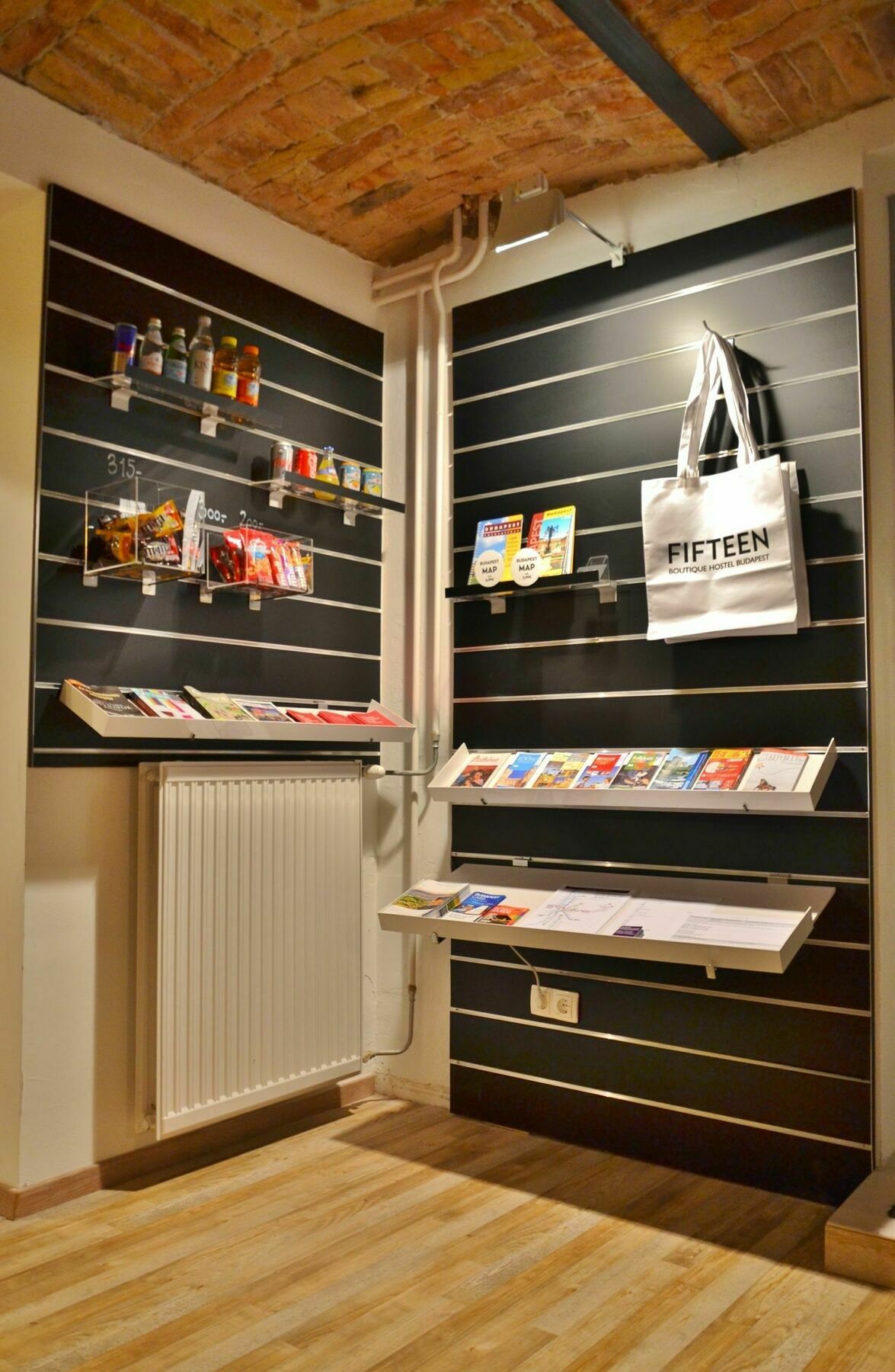 Fifteen Boutique